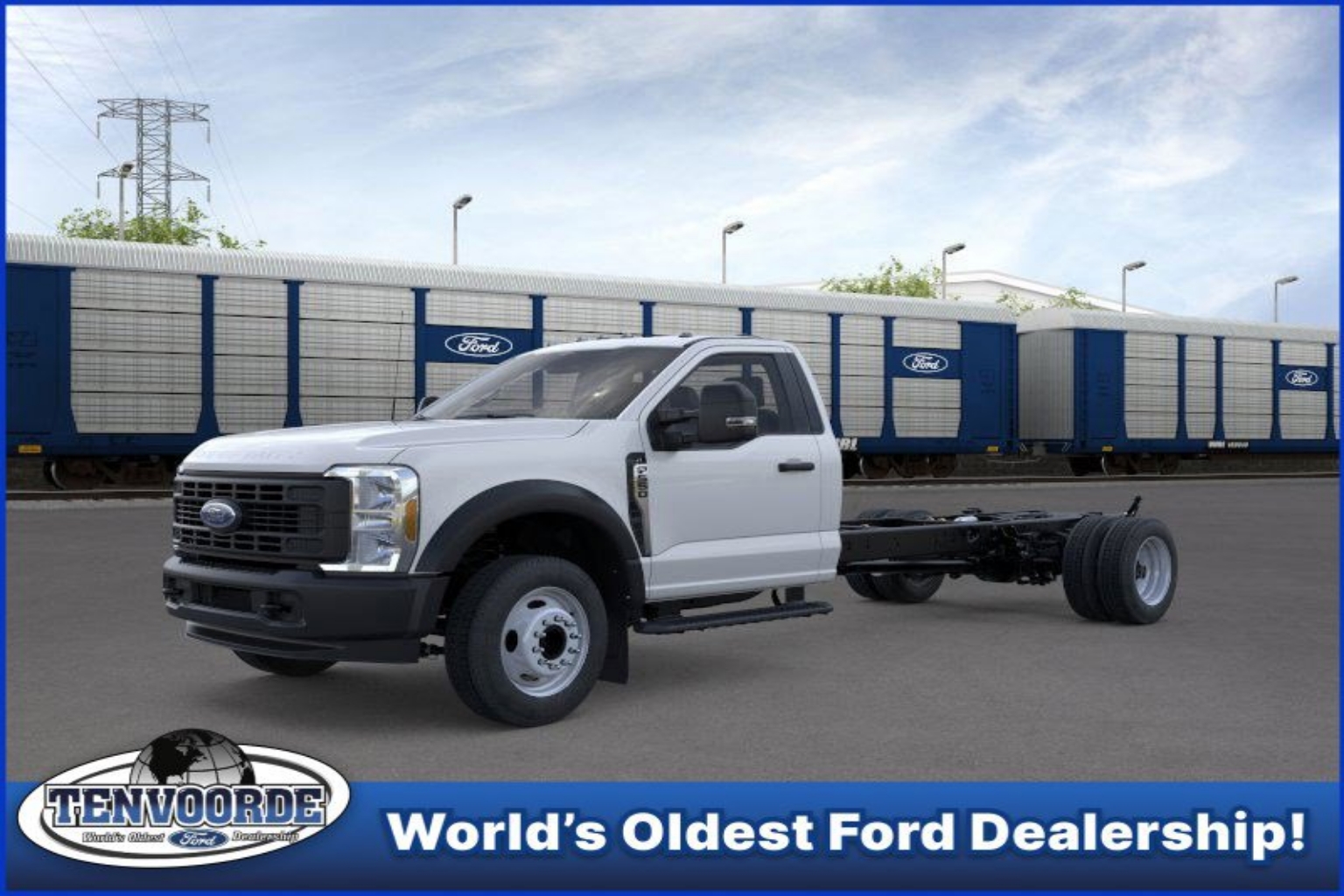 2026 Ford F-550 Super Duty Chassis Cab XL's photo