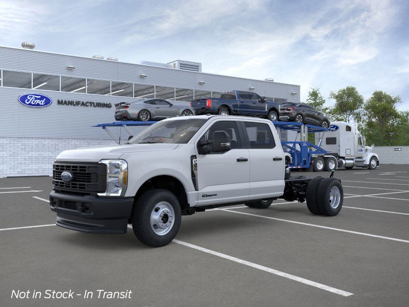2026 Ford F-350 Super Duty Chassis Cab XL's photo