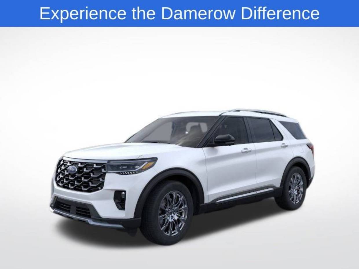 2026 Ford Explorer Platinum's photo