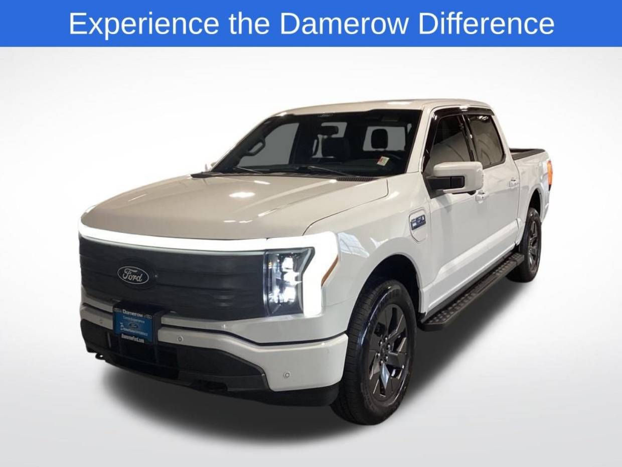 2025 Ford F-150 Lightning Lariat's photo