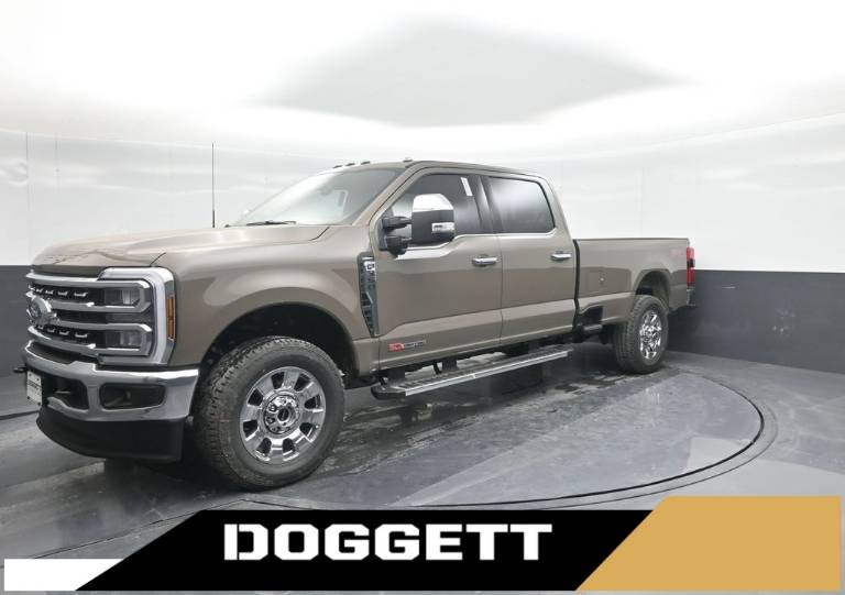 2026 Ford Super Duty F-350 SRW LARIAT