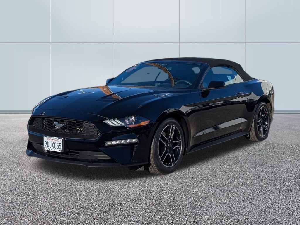 2022 Ford Mustang EcoBoost®