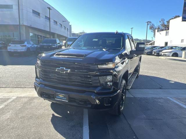 2026 Chevrolet Silverado 2500HD Custom