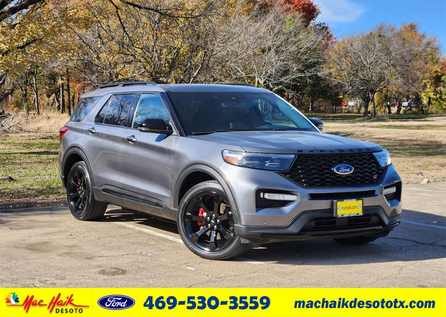 2021 Ford Explorer ST's photo