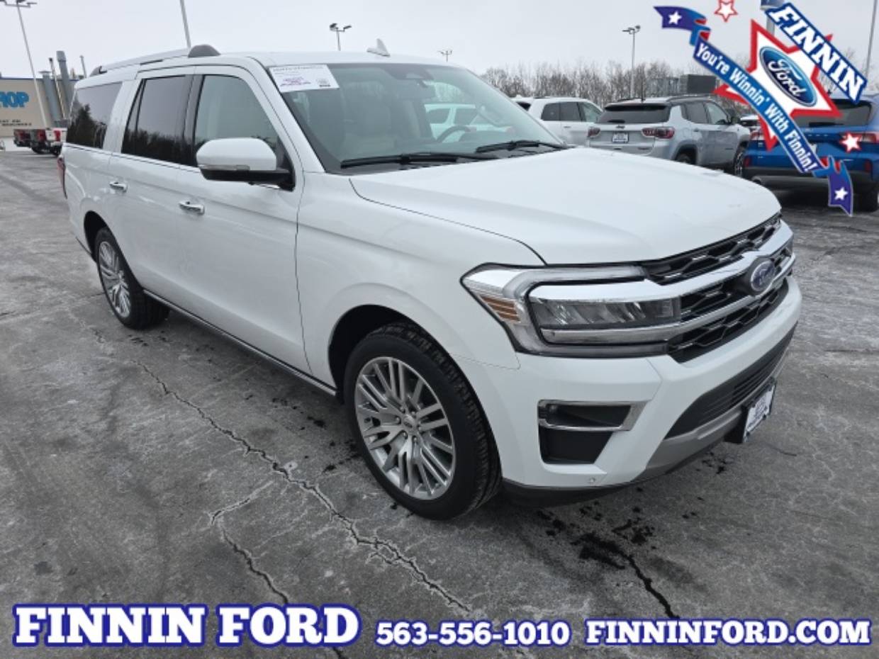2024 Ford Expedition Limited's photo