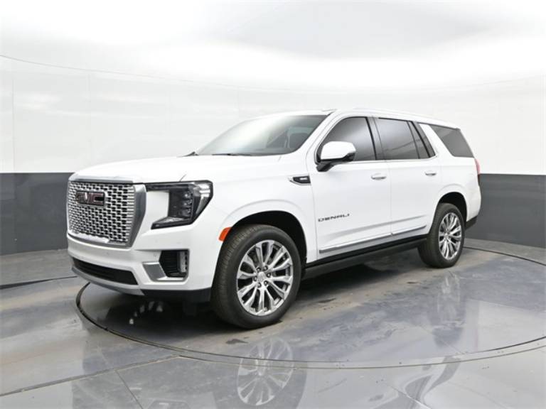 2024 GMC Yukon XL AT4
