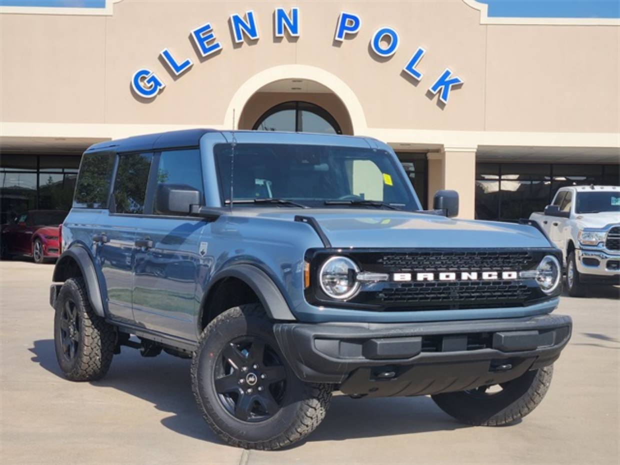 2025 Ford Bronco 4-Door Big Bend's photo