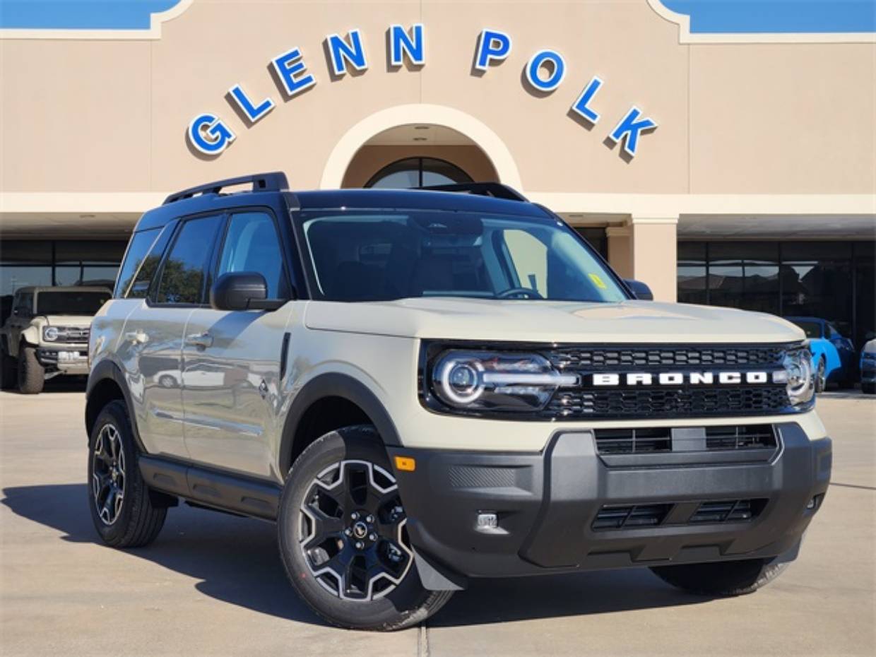 2025 Ford Bronco Sport Outer Banks's photo