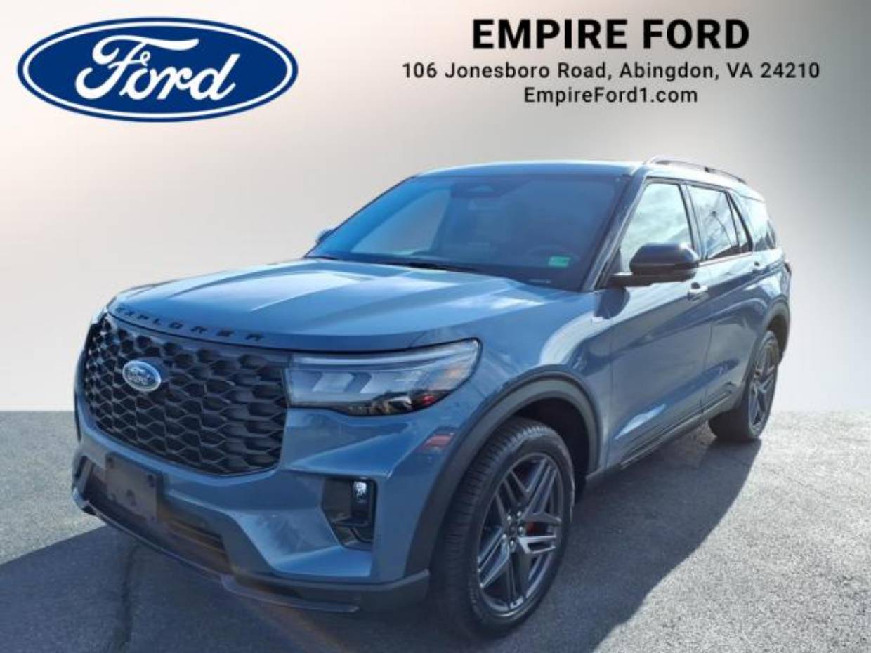 2026 Ford Explorer ST-LINE's photo