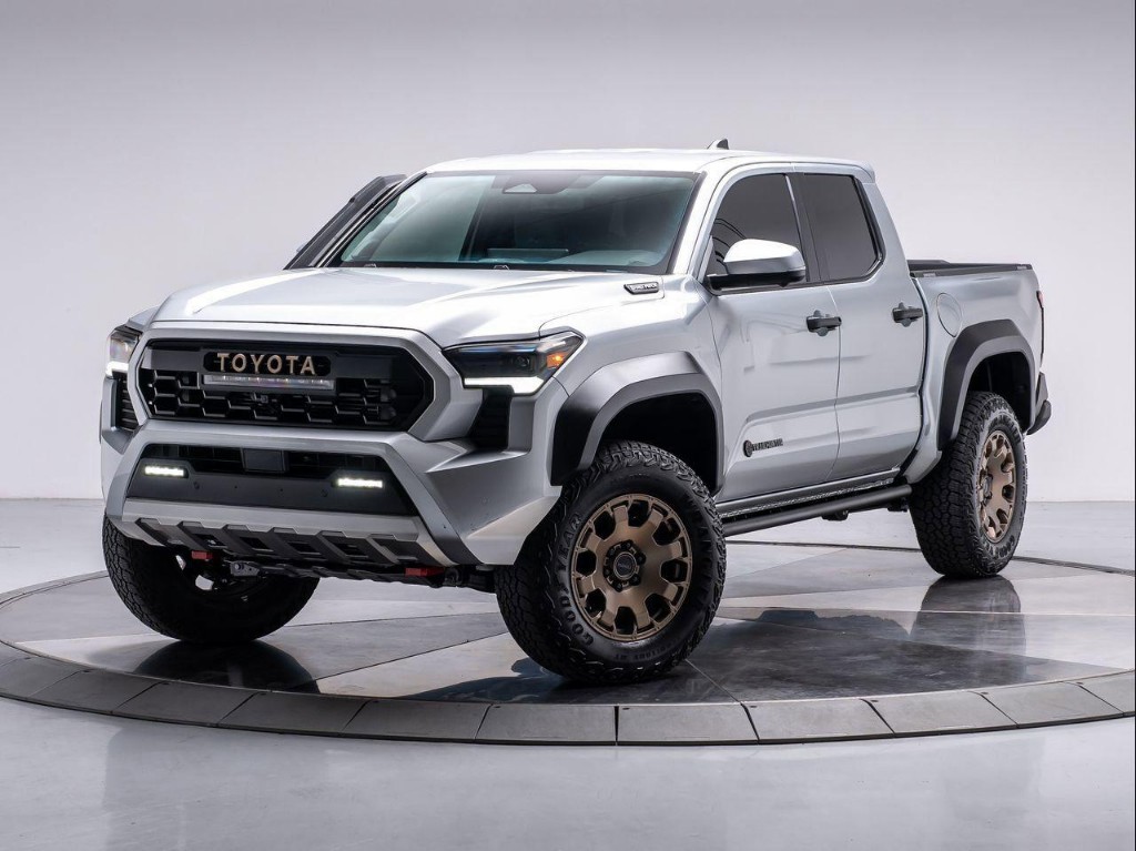 2025 Toyota Tacoma Trailhunter