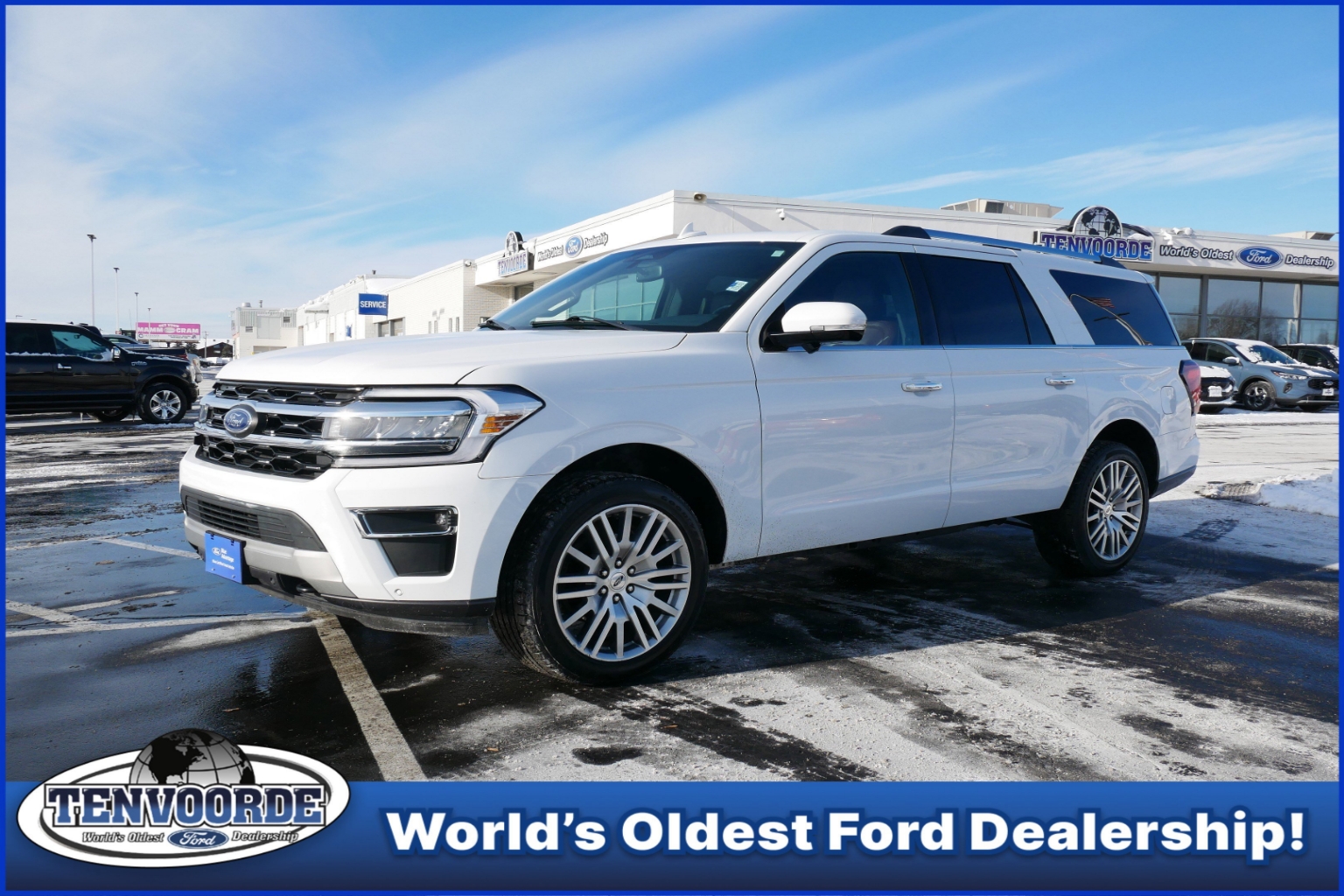 2023 Ford Expedition Limited's photo