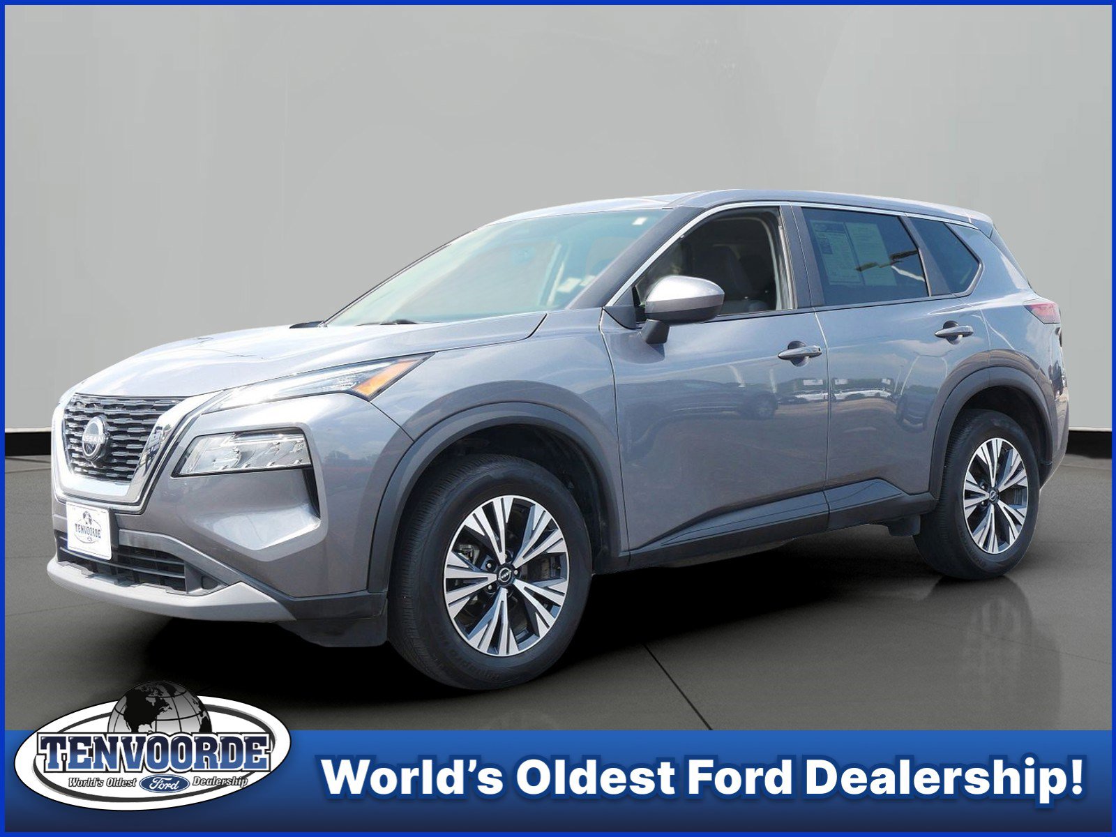 2023 Nissan Rogue SV's photo