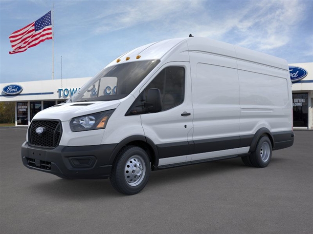 2026 Ford Transit Van Base's photo
