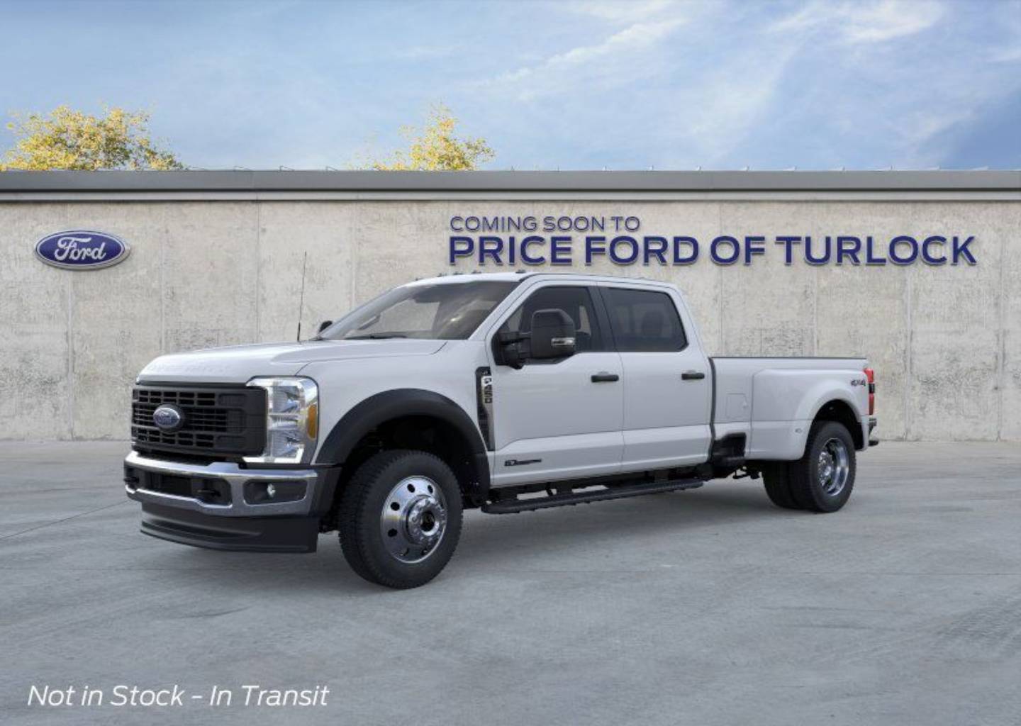 2026 Ford F-450 Super Duty XL's photo