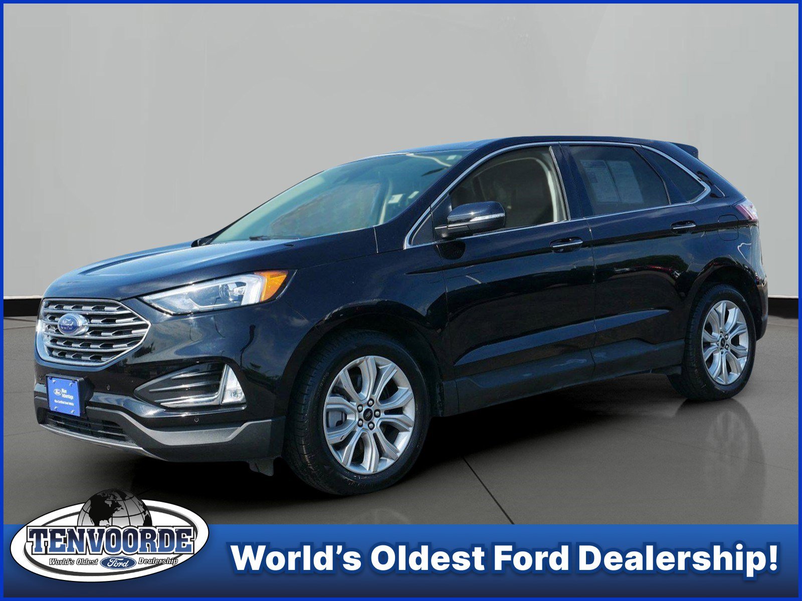 2024 Ford Edge Titanium's photo