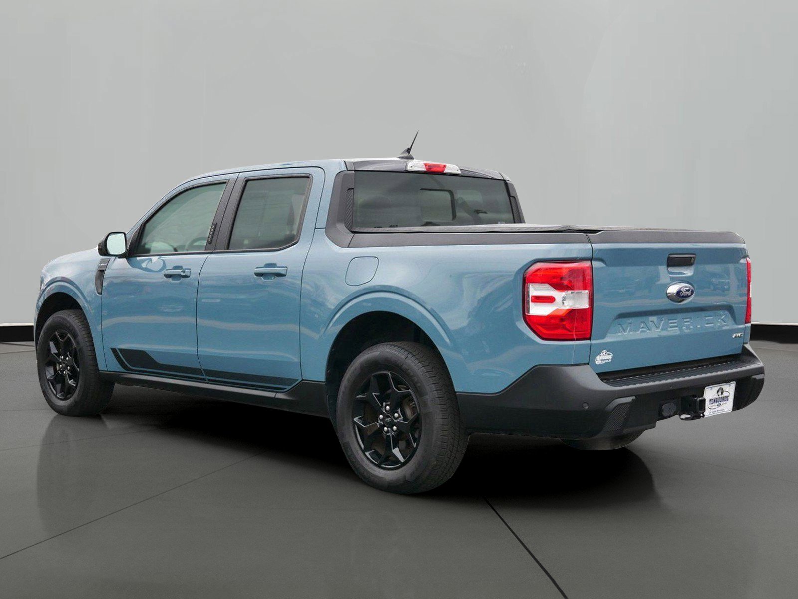 Used 2022 Ford Maverick Lariat with VIN 3FTTW8F96NRA84428 for sale in St. Cloud, Minnesota