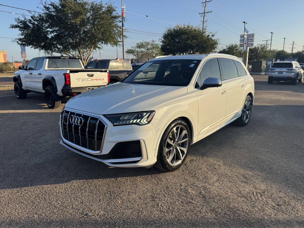 2021 Audi SQ7 Premium Plus's photo