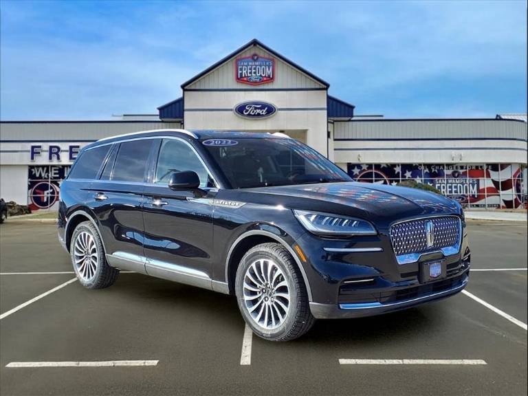 2022 Lincoln Aviator Standard