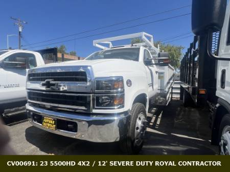 2023 Chevrolet Silverado 5500HD Work Truck