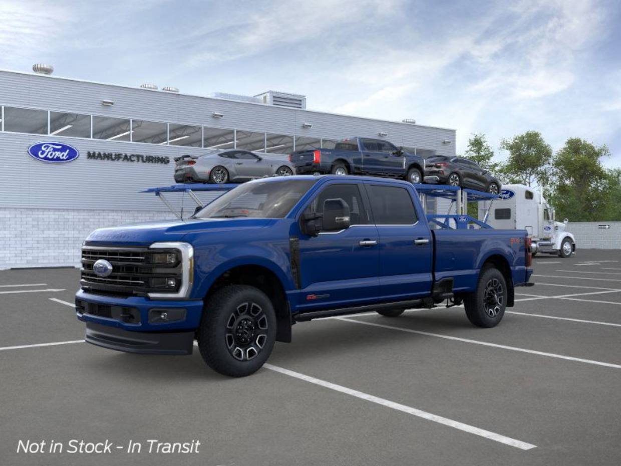 2026 Ford F-350 Super Duty Platinum's photo