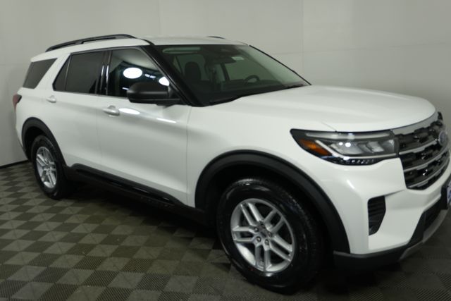 2026 Ford Explorer Active's photo