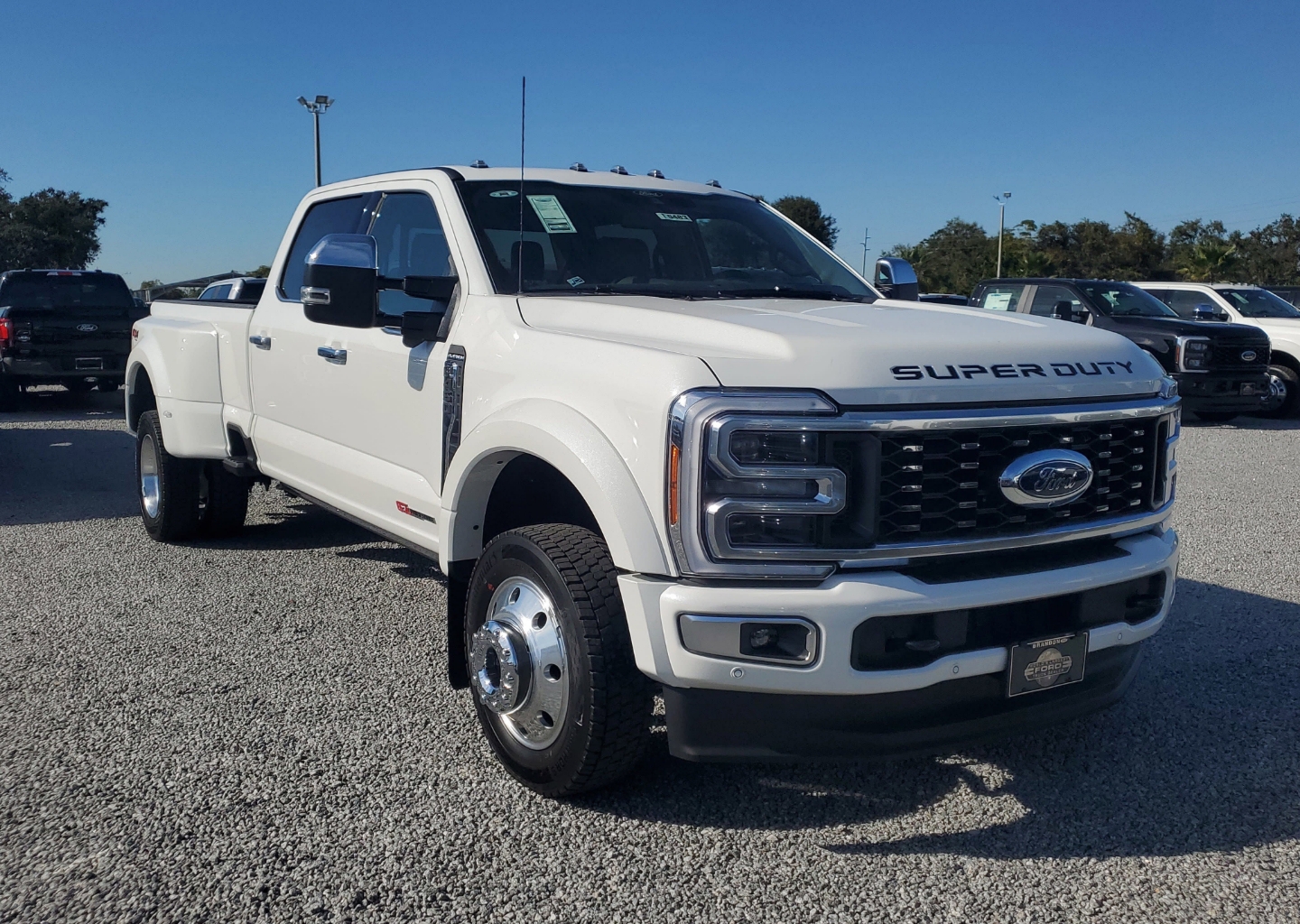 2026 Ford F-450 Super Duty Platinum