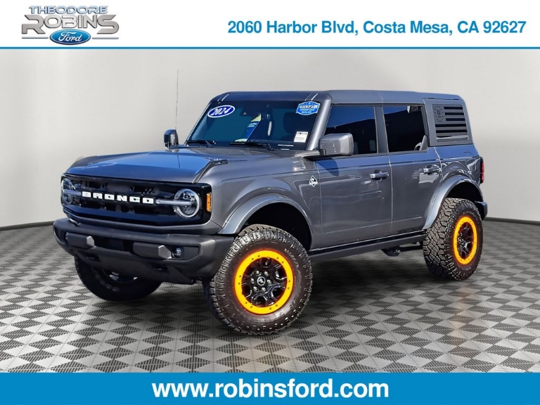 2024 Ford Bronco Outer Banks