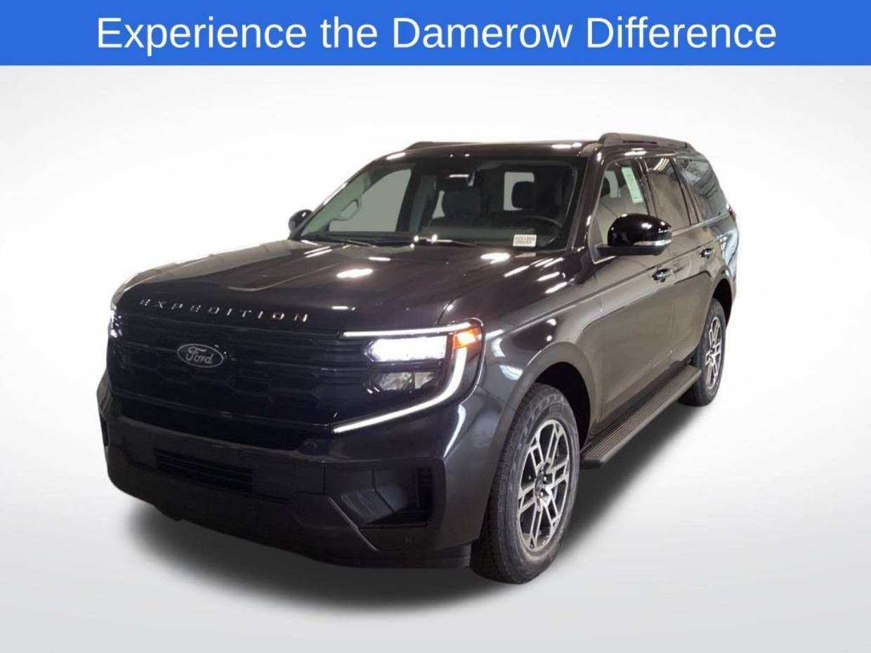 2025 Ford Expedition Active's photo