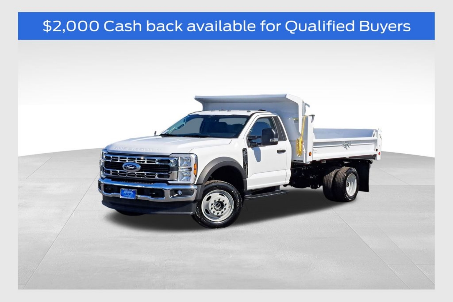 2025 Ford F-550 Super Duty Chassis Cab XL's photo
