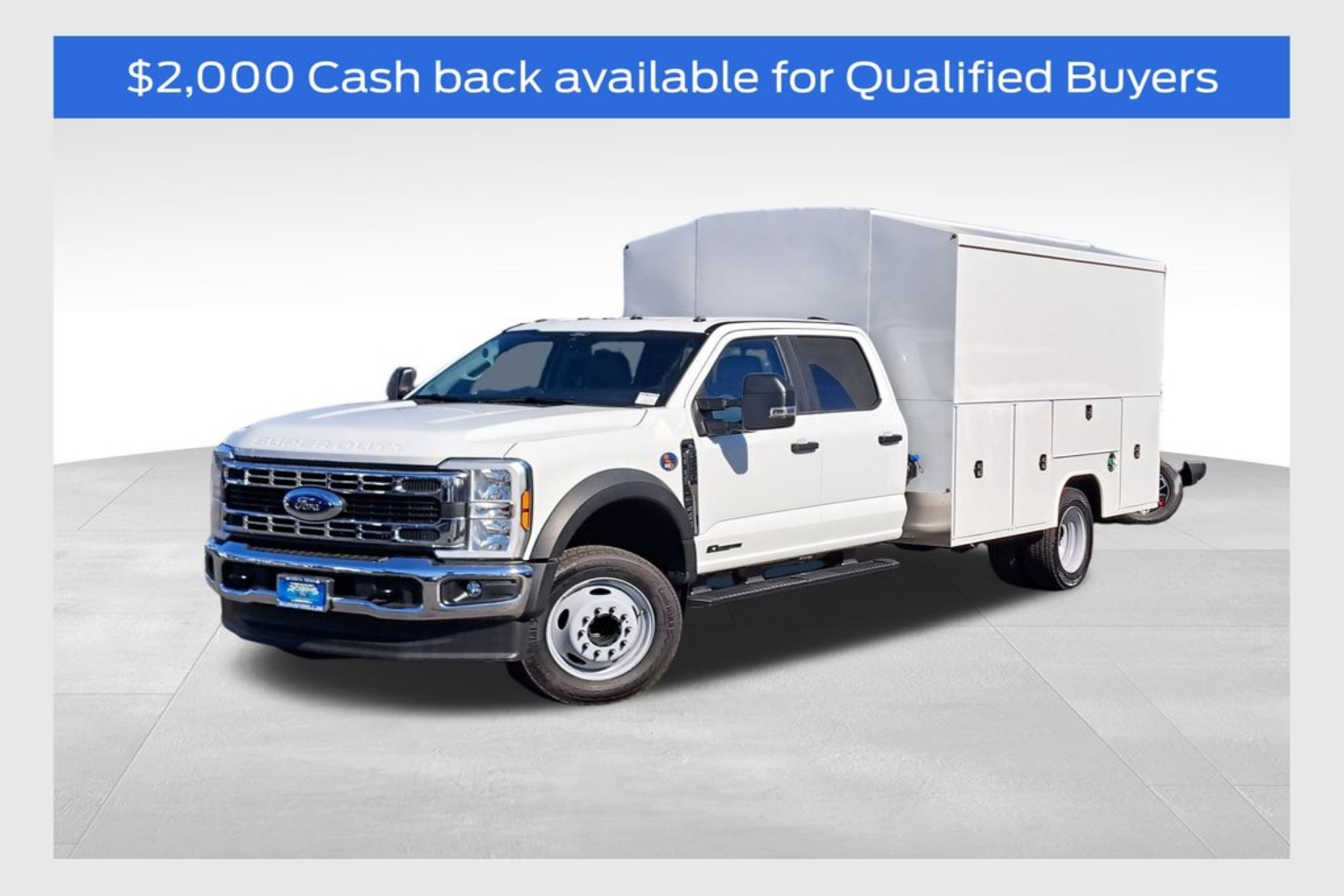 2025 Ford F-550 Super Duty Chassis Cab XL's photo