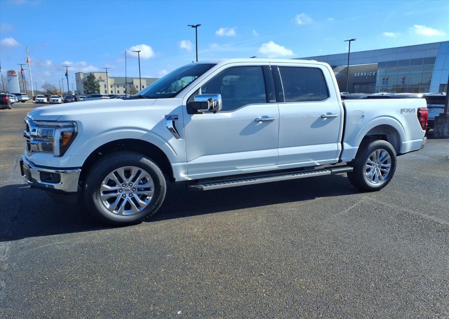2025 Ford F-150 Lariat's photo