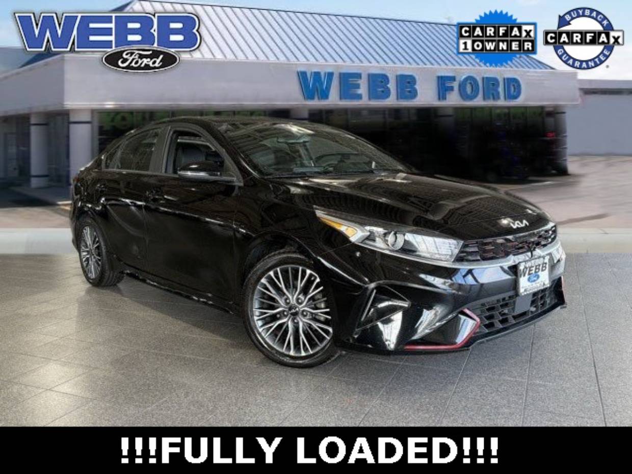 2023 Kia Forte GT-Line's photo