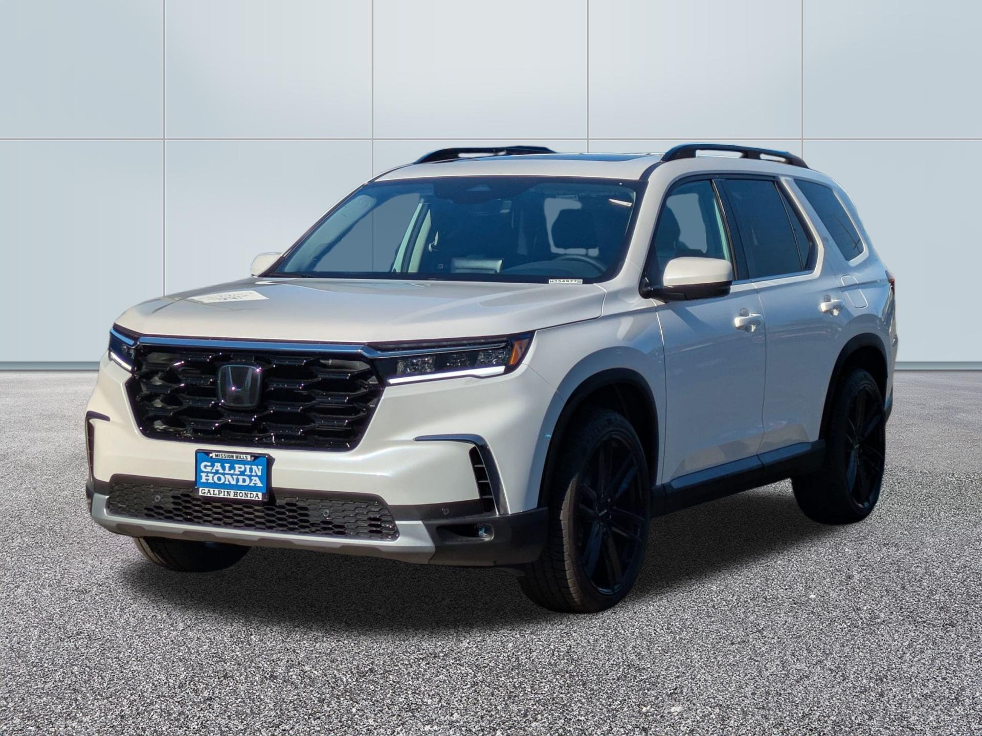 New 2025 Honda Pilot AWD TOURING
