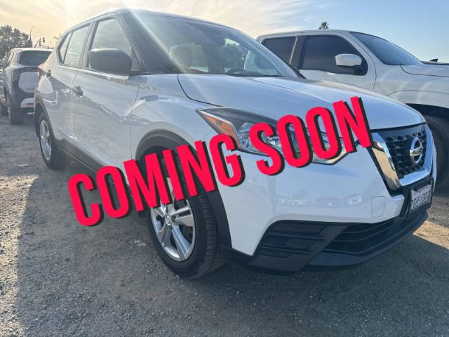 2020 Nissan Kicks S