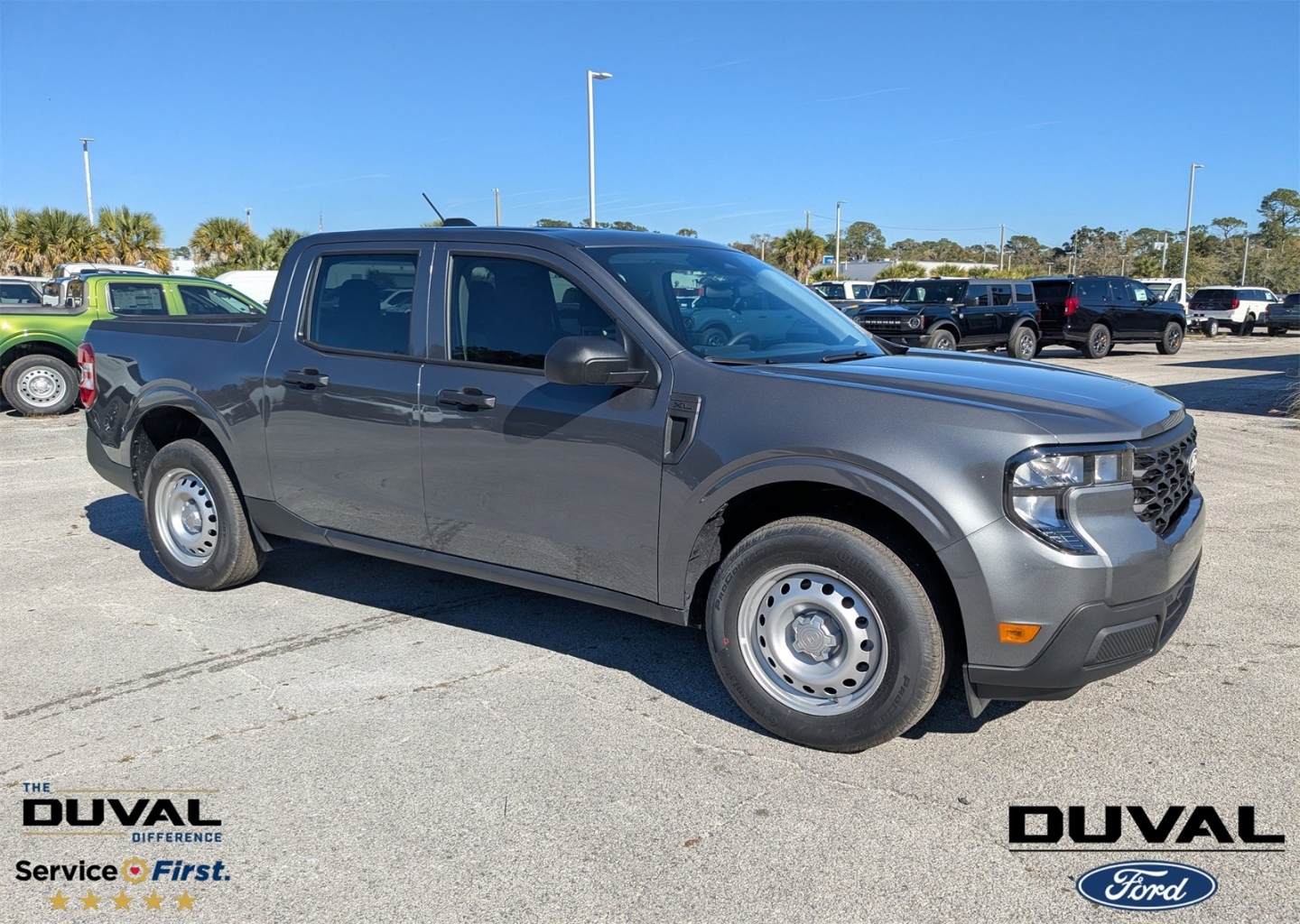 2025 Ford Maverick XL's photo