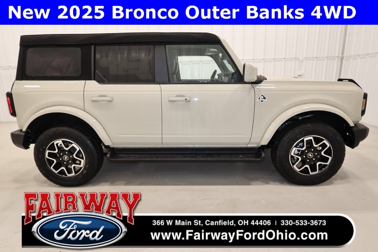 2025 Ford Bronco 4-Door Outer Banks's photo