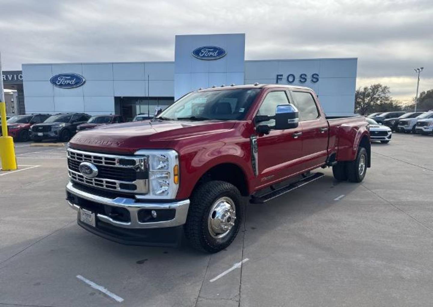 2024 Ford F-350 Super Duty XLT's photo