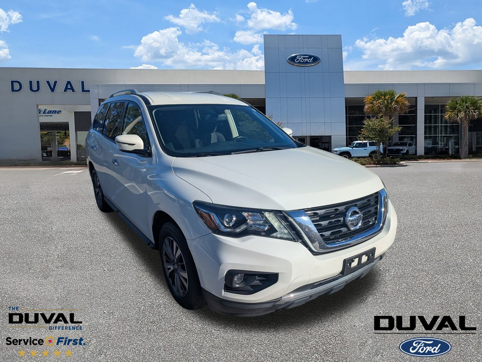 Used 2020 Nissan Pathfinder SV