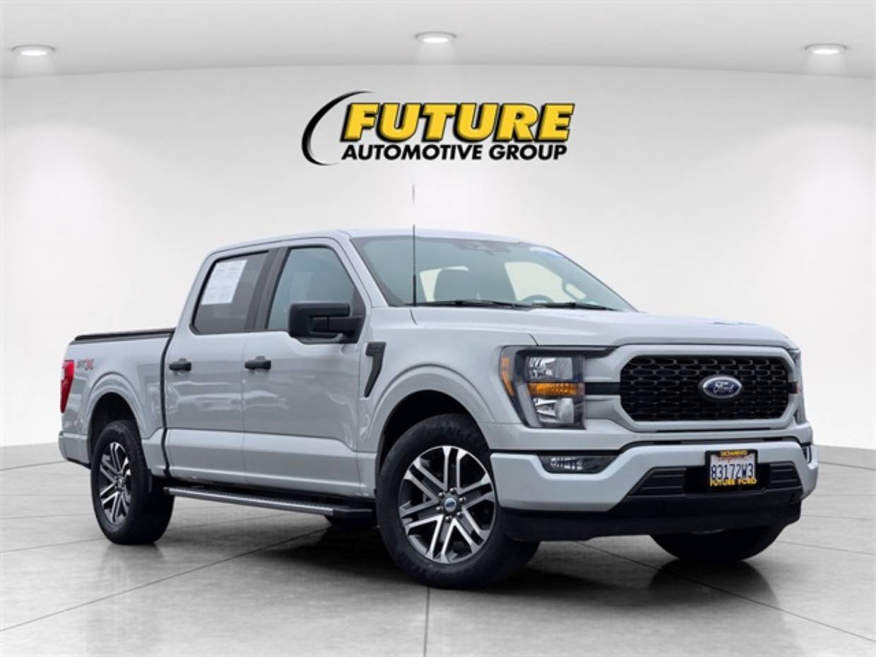 2023 Ford F-150 XL's photo