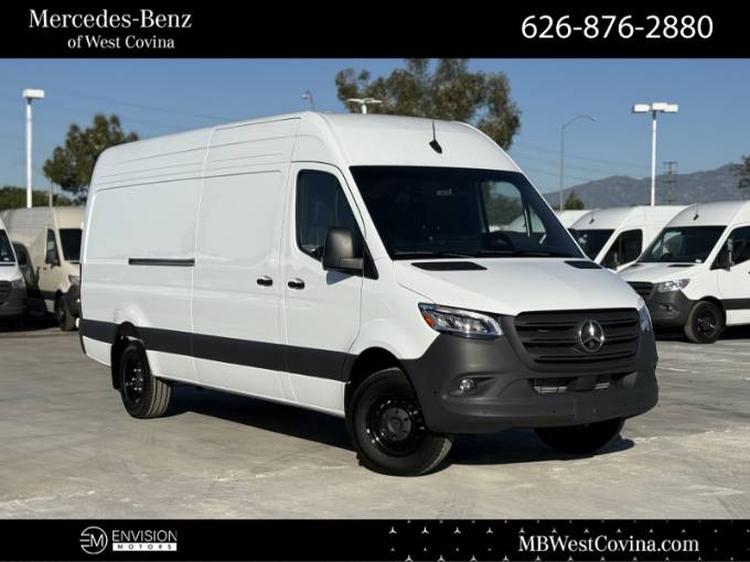 2025 Mercedes-Benz Sprinter 3500 Cargo 170 WB