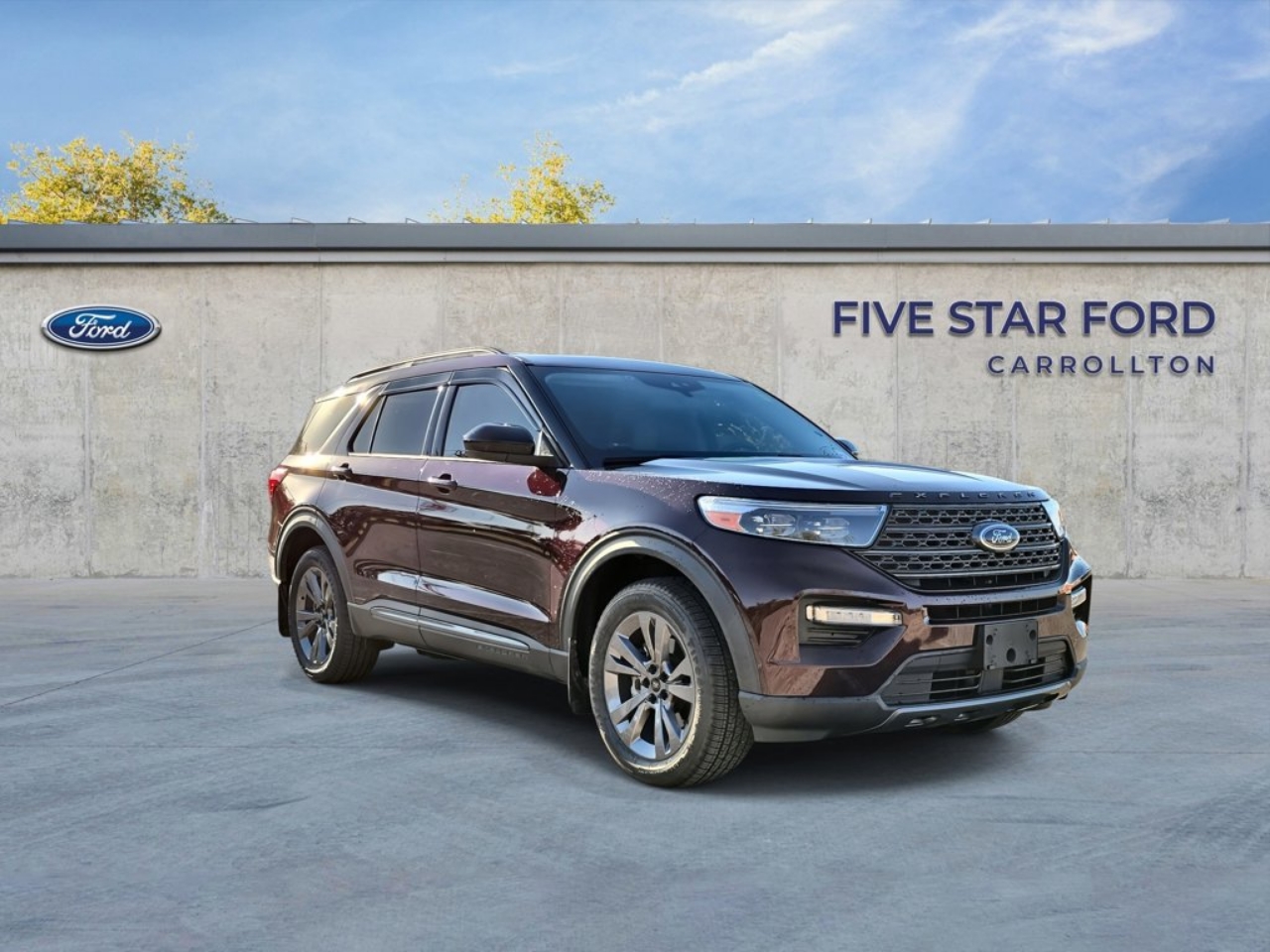 2022 Ford Explorer XLT's photo