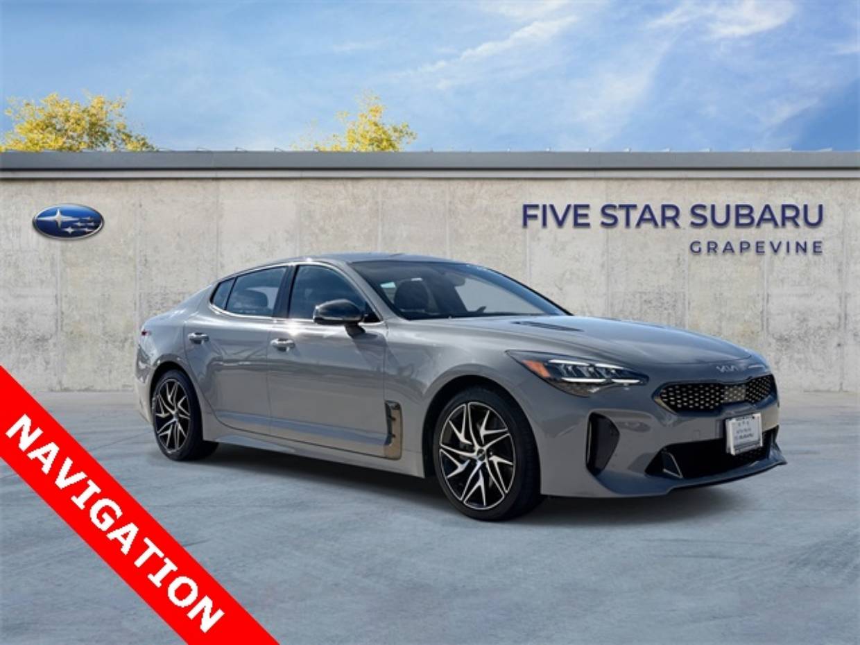 2022 Kia Stinger GT-Line's photo