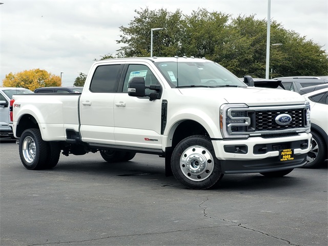 2026 Ford F-450SD Platinum