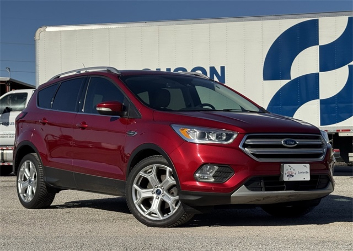 2019 Ford Escape Titanium's photo