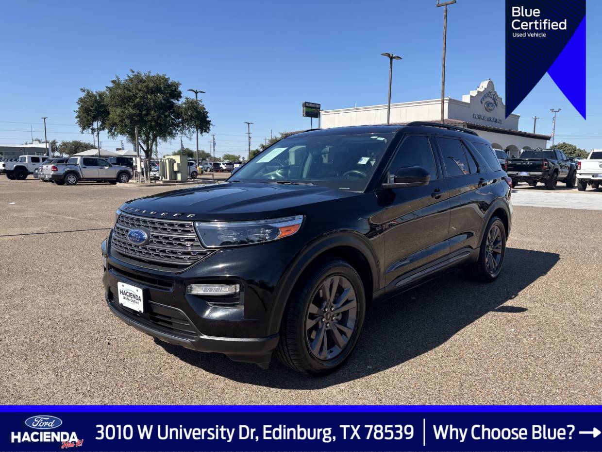2022 Ford Explorer XLT's photo
