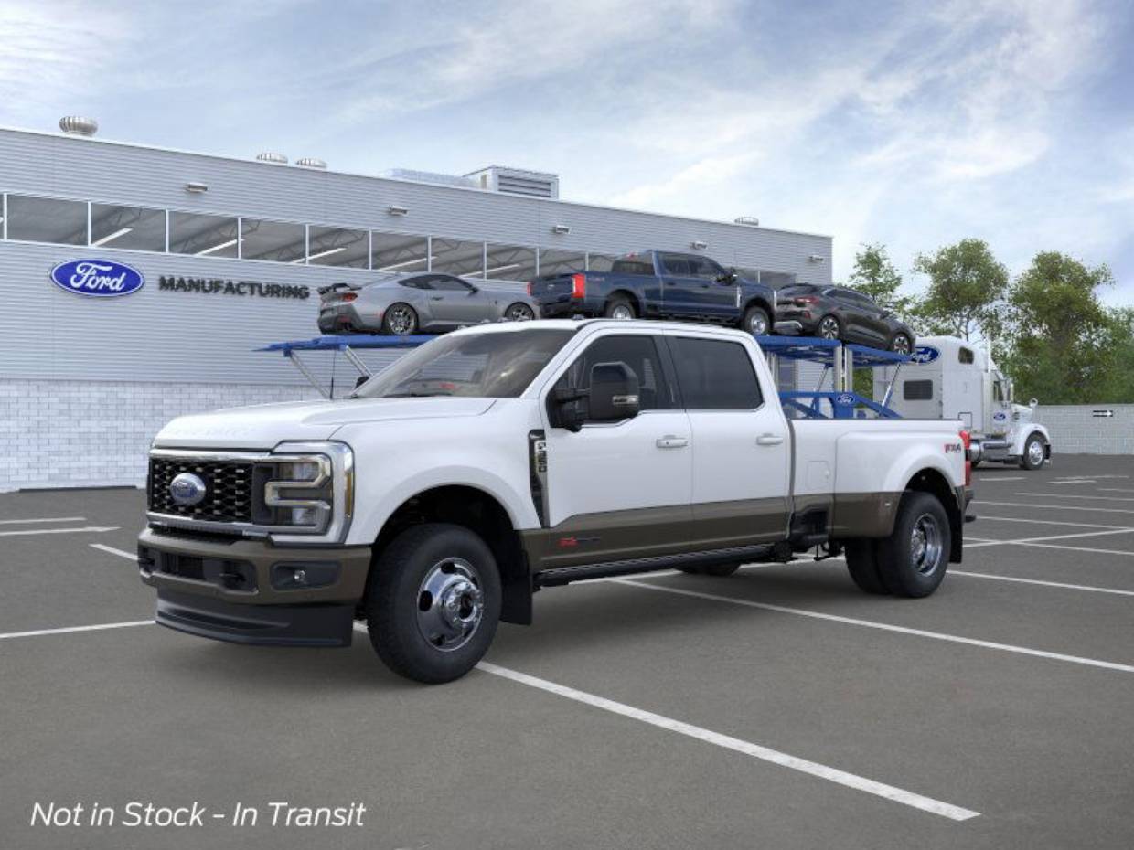 2026 Ford F-350 Super Duty King Ranch's photo