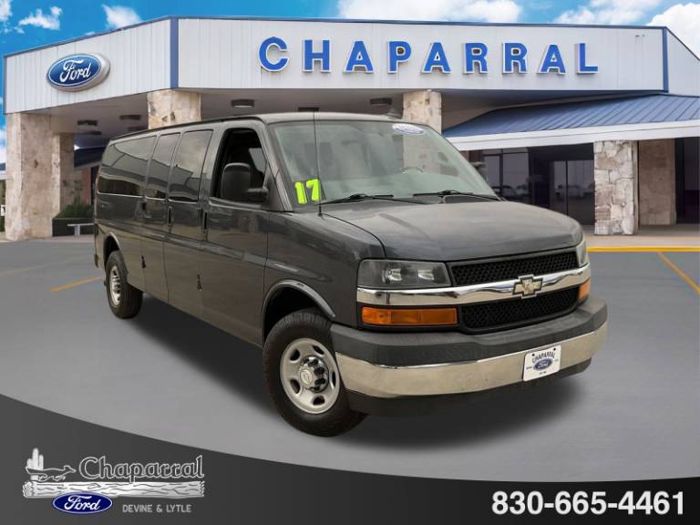 2017 Chevrolet Express Passenger LT