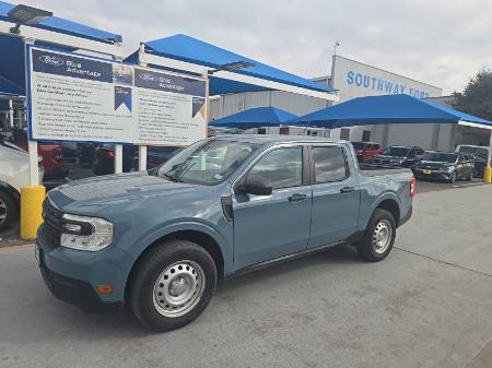 2023 Ford Maverick XL