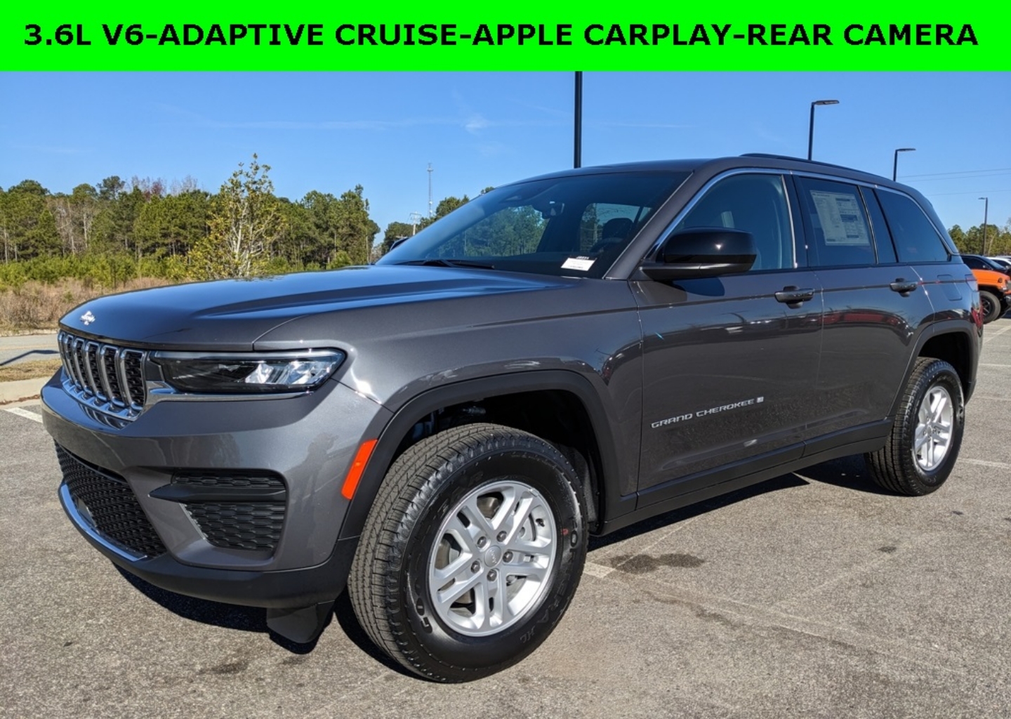 2025 Jeep Grand Cherokee Laredo's photo