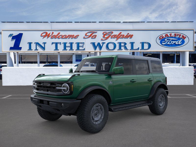 2025 Ford Bronco 4-Door Outer Banks's photo